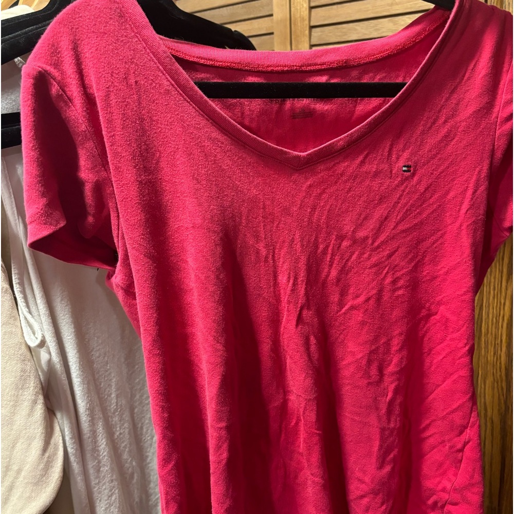 pink Tommy Hilfiger tee
